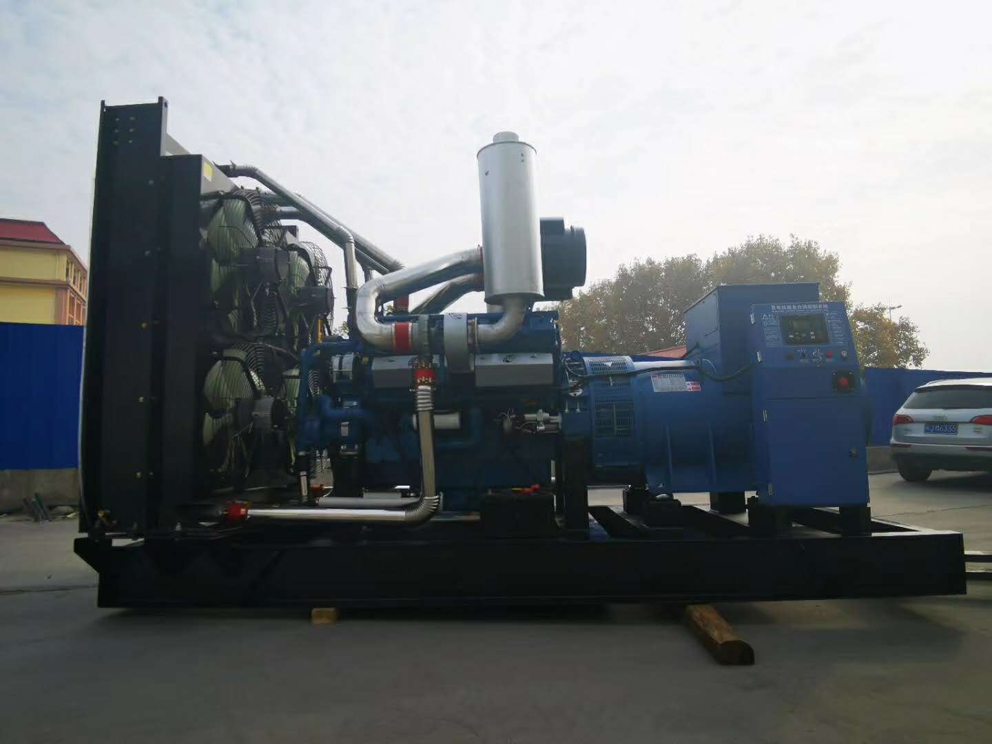 甘(gan)肅400kw柴油發(fā)電機組